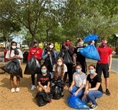 JHHS students pick up trash