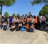 students pick up trash at Berry Middle school