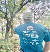 Addressing Mesquite Day volunteer