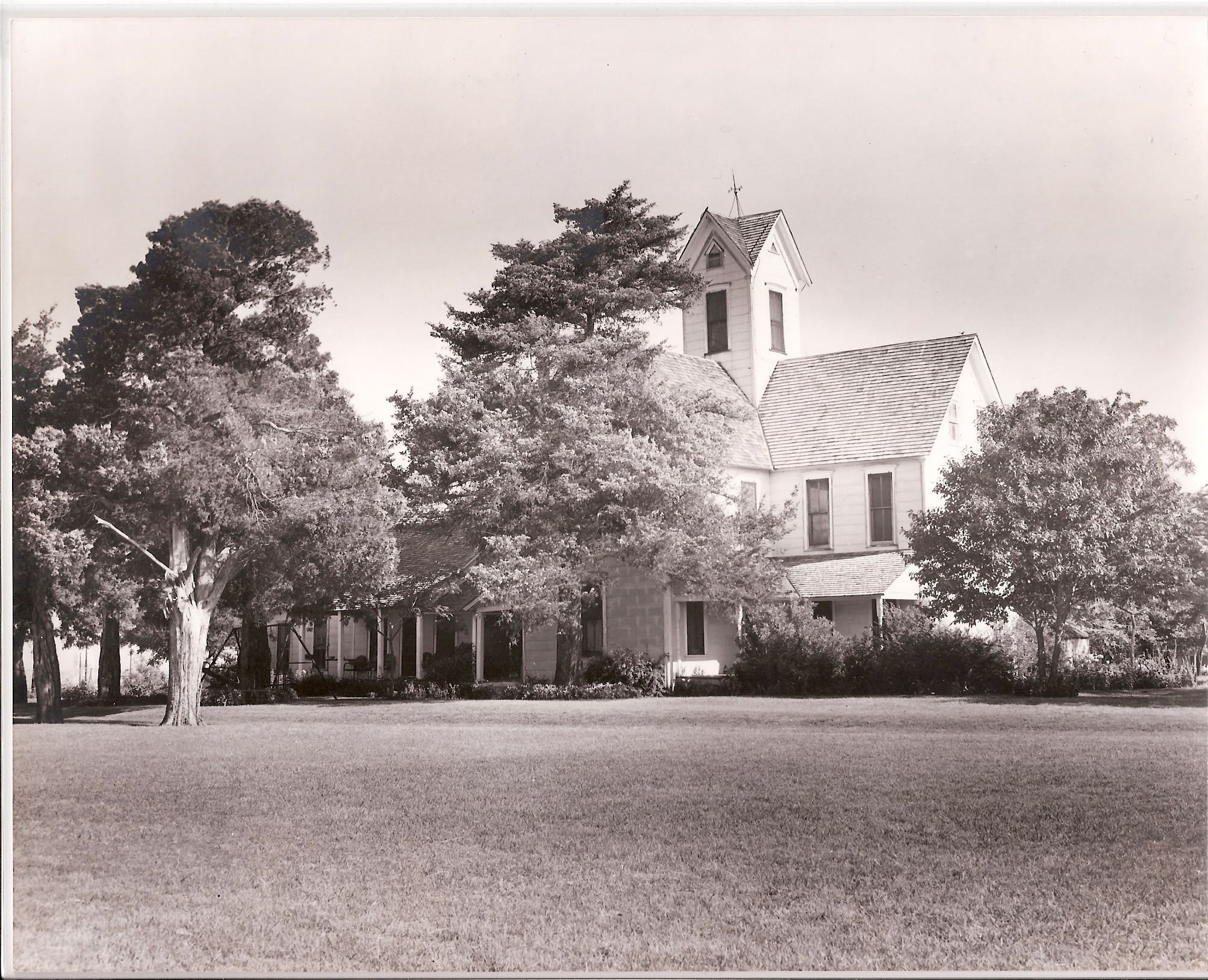 Lawrence House- Black and White