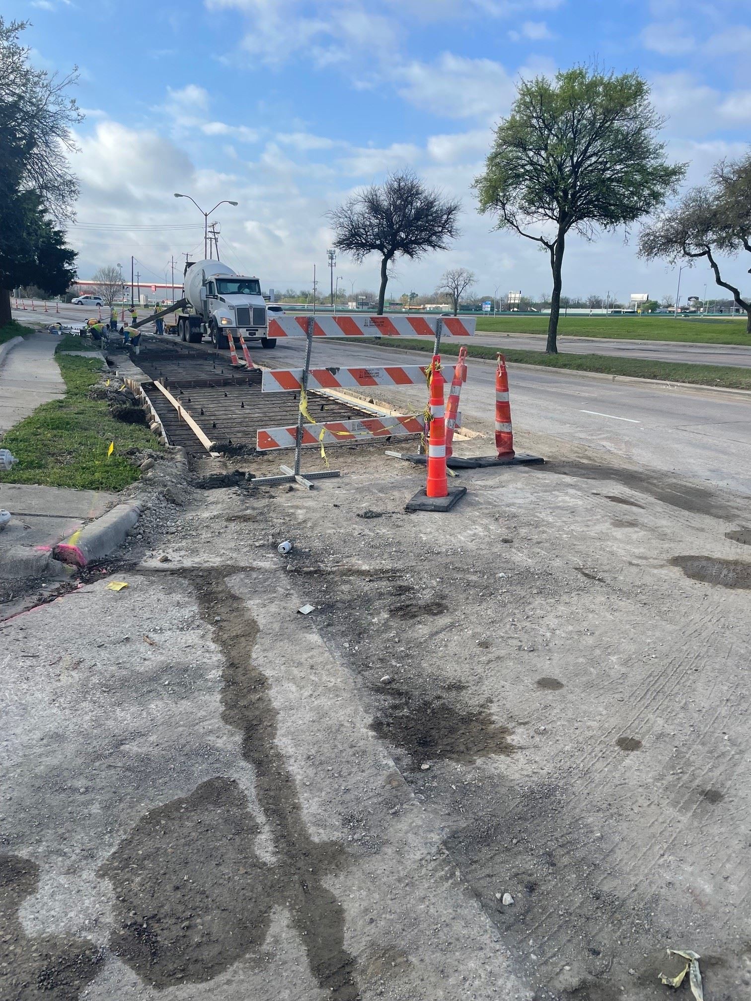 Motley construction April 2024